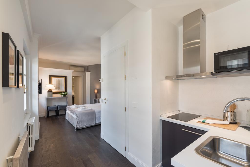 Novella Goldoni Suite-By Florence Concierge ภายนอก รูปภาพ
